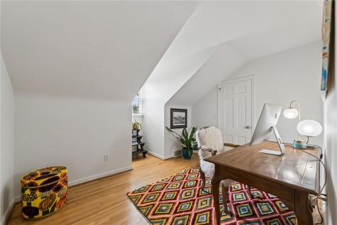169 Backbone Road Bell Acres PA 15143