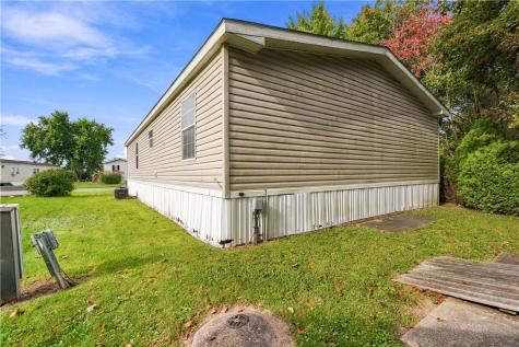 118 Highland Drive West Deer PA 15084