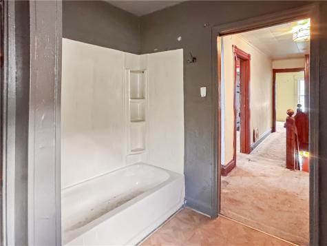 316 2nd Street Pitcairn PA 15140