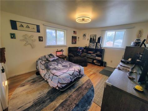 1548 Berryman Avenue South Park PA 15129