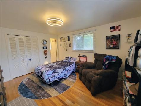1548 Berryman Avenue South Park PA 15129