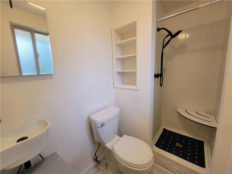 1548 Berryman Avenue South Park PA 15129