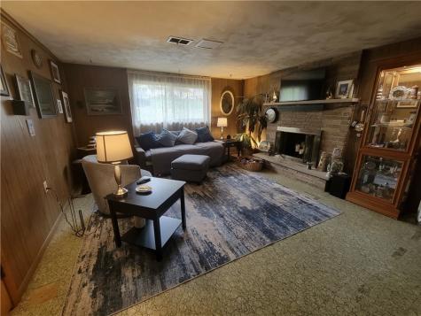 1548 Berryman Avenue South Park PA 15129