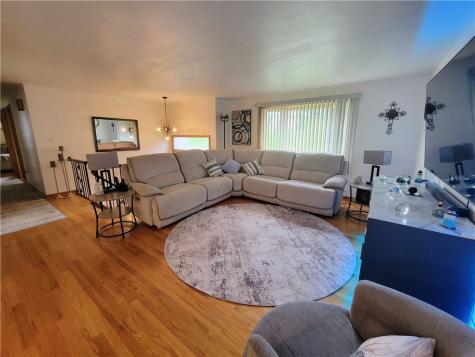 1548 Berryman Avenue South Park PA 15129