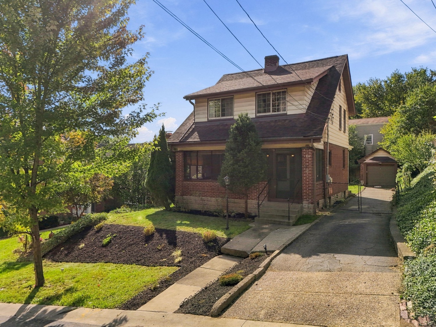 10 Broadmoor Avenue Mt Lebanon PA 15228