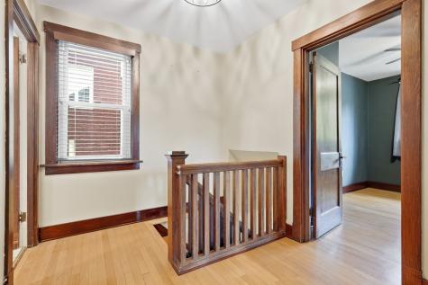 10 Broadmoor Avenue Mt Lebanon PA 15228