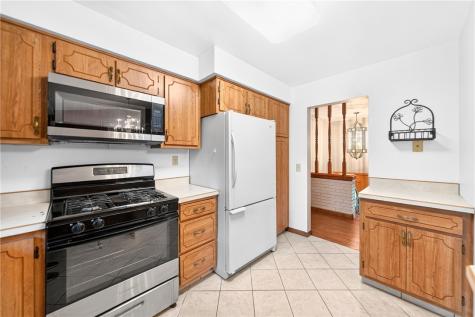 7815 Noblestown Road North Fayette PA 15057