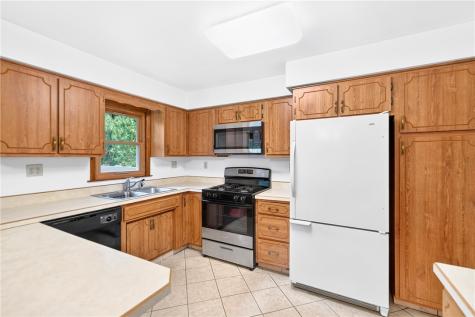 7815 Noblestown Road North Fayette PA 15057
