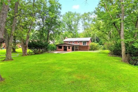 7815 Noblestown Road North Fayette PA 15057