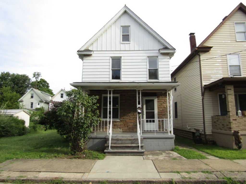 542 Virginia Avenue City Of But Sw PA 16001