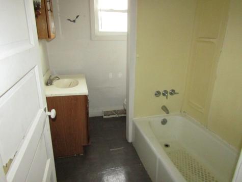 542 Virginia Avenue City Of But Sw PA 16001