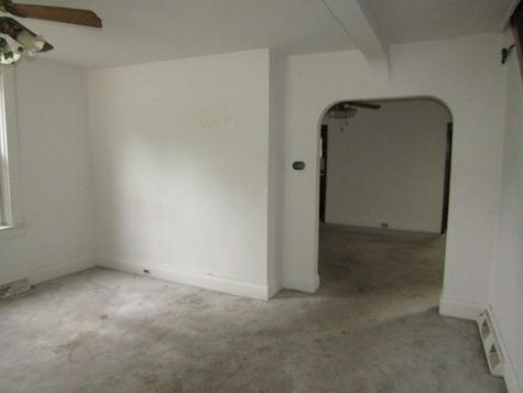 542 Virginia Avenue City Of But Sw PA 16001