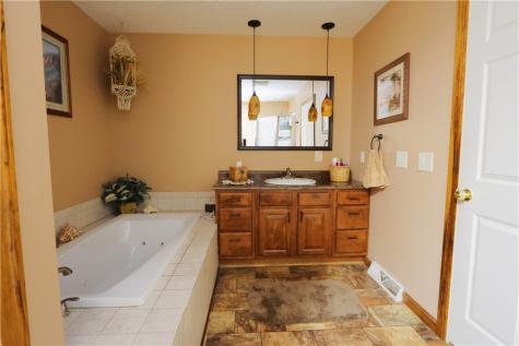 451 4th Street Waynsbrg/frankln Township PA 15370