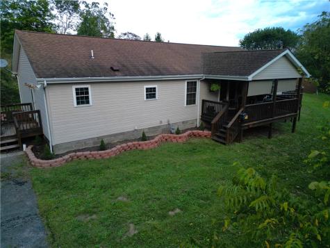 451 4th Street Waynsbrg/frankln Township PA 15370