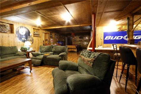 451 4th Street Waynsbrg/frankln Township PA 15370