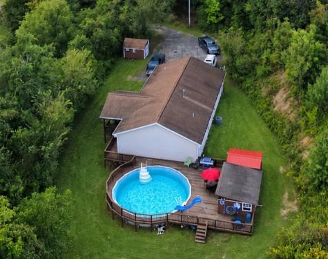 451 4th Street Waynsbrg/frankln Township PA 15370