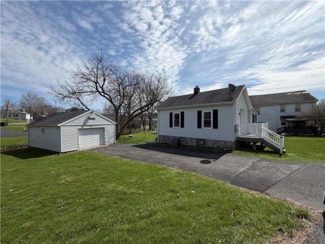 10 Elm Street Chartiers PA 15347