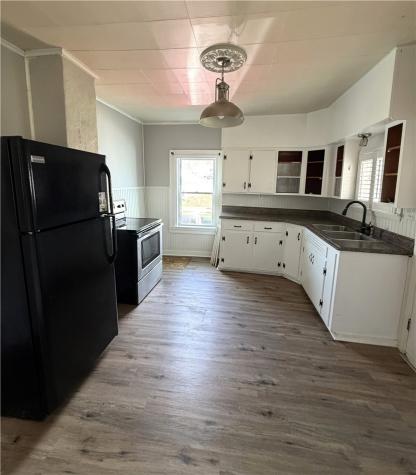10 Elm Street Chartiers PA 15347
