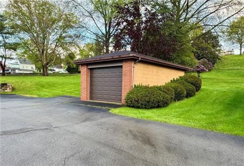 601-603 First Street Extension Kiskiminetas Township PA 15613