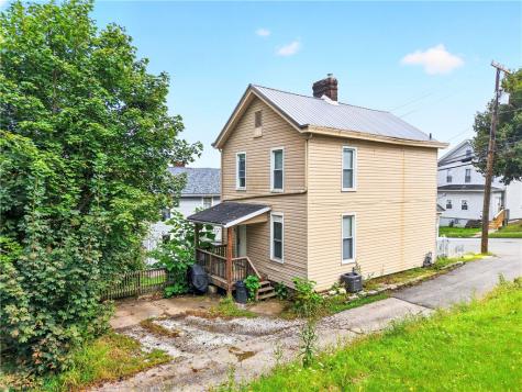 407 Stanton Street City Of Greensburg PA 15601