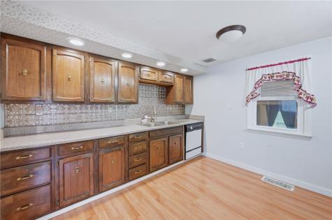 646 Cohassett Drive Hermitage PA 16148