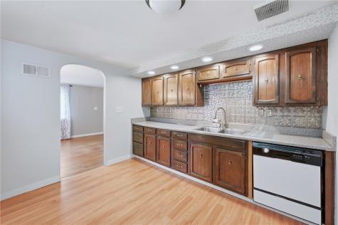 646 Cohassett Drive Hermitage PA 16148