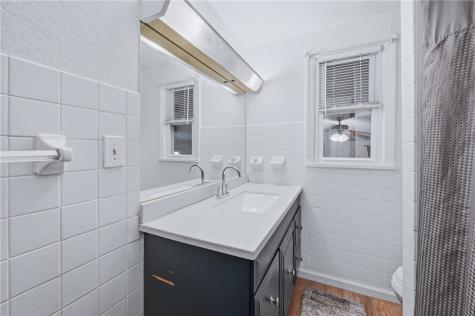 646 Cohassett Drive Hermitage PA 16148