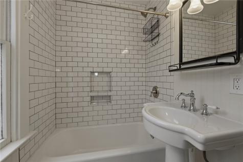 683 Shade Avenue Bellevue PA 15202