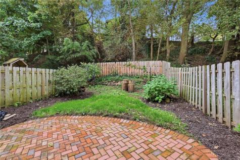 683 Shade Avenue Bellevue PA 15202