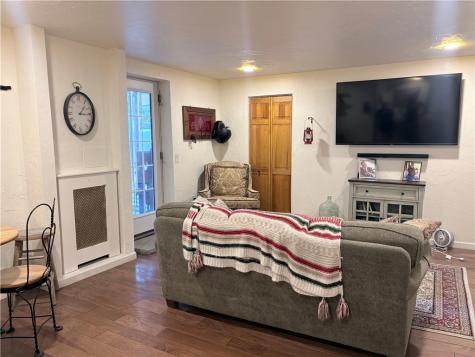 4815 Main Street Mcdonald PA 15057