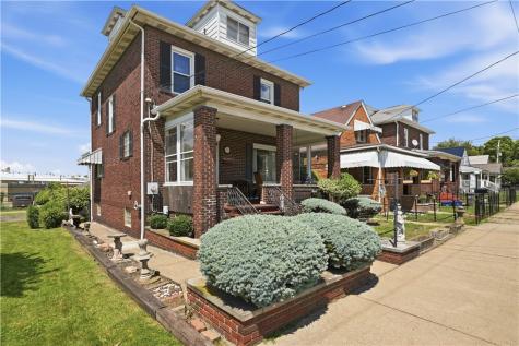 38 Franklin Ellwood City PA 16117