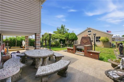 38 Franklin Ellwood City PA 16117