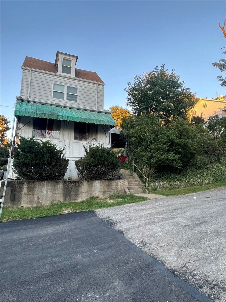 434 Maline Street Observatory Hill PA 15214