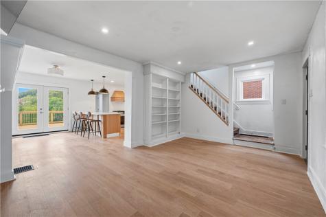 218 Birch Avenue Mt Lebanon PA 15228