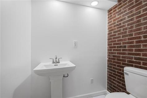 218 Birch Avenue Mt Lebanon PA 15228