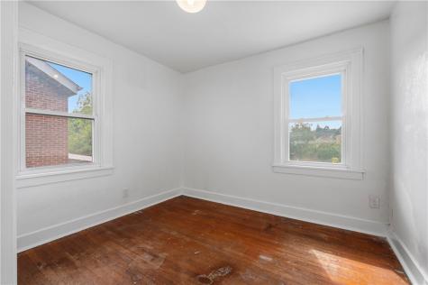 218 Birch Avenue Mt Lebanon PA 15228