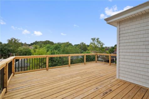 218 Birch Avenue Mt Lebanon PA 15228