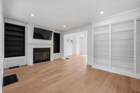 218 Birch Avenue Mt Lebanon PA 15228