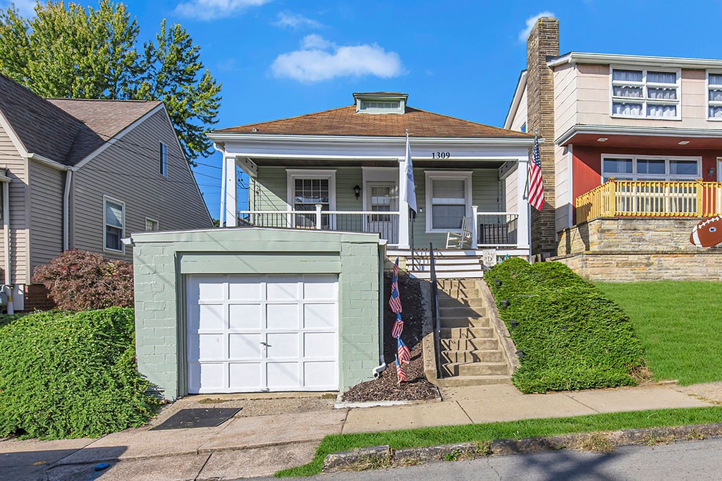 1309 2nd Street New Brighton PA 15066