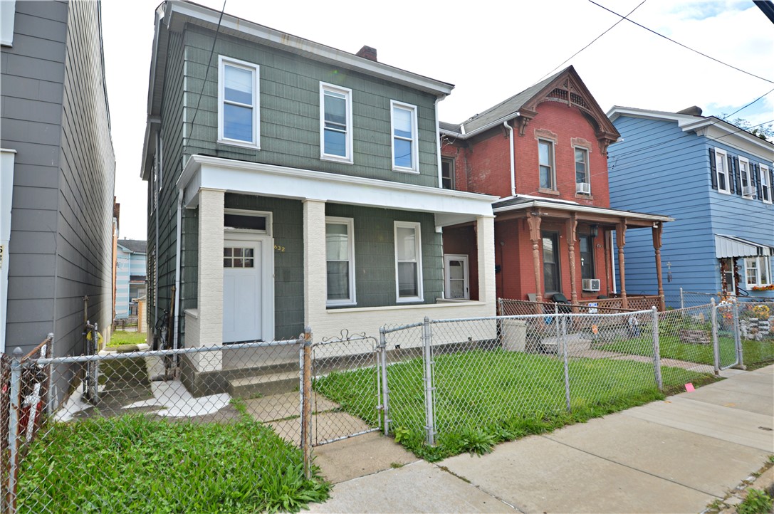 632 Industry Street Arlington PA 15210