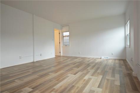 632 Industry Street Arlington PA 15210