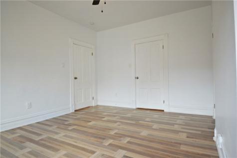 632 Industry Street Arlington PA 15210