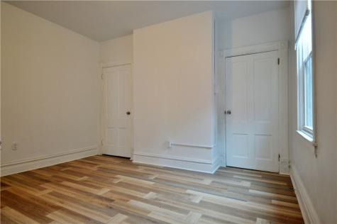 632 Industry Street Arlington PA 15210