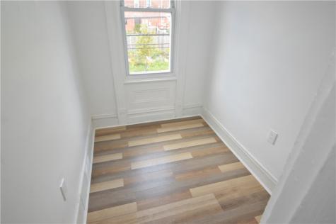 632 Industry Street Arlington PA 15210