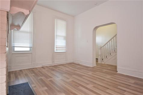 632 Industry Street Arlington PA 15210