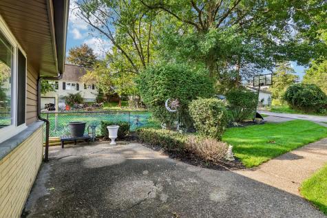 913 5th Street Verona PA 15147