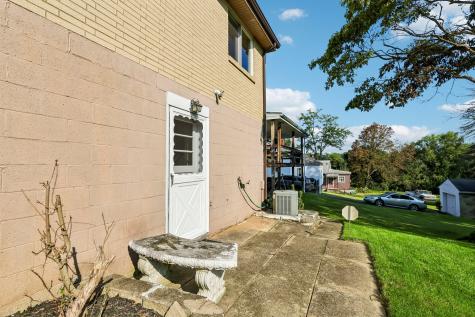 913 5th Street Verona PA 15147