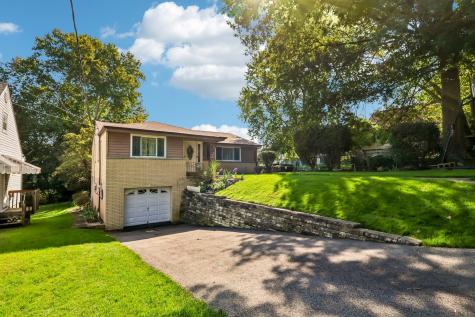 913 5th Street Verona PA 15147