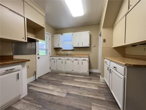 131 E Askren Street Uniontown PA 15401