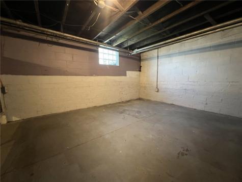 131 E Askren Street Uniontown PA 15401